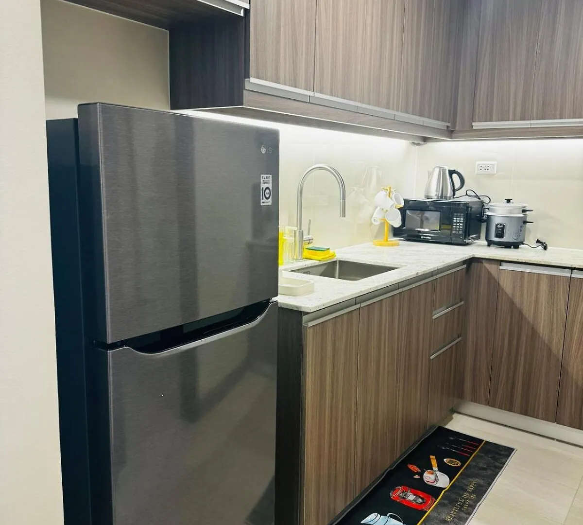 Apartment Cozy 1Br At Park Mckinley West Near Bgc & Venice Mall Manila