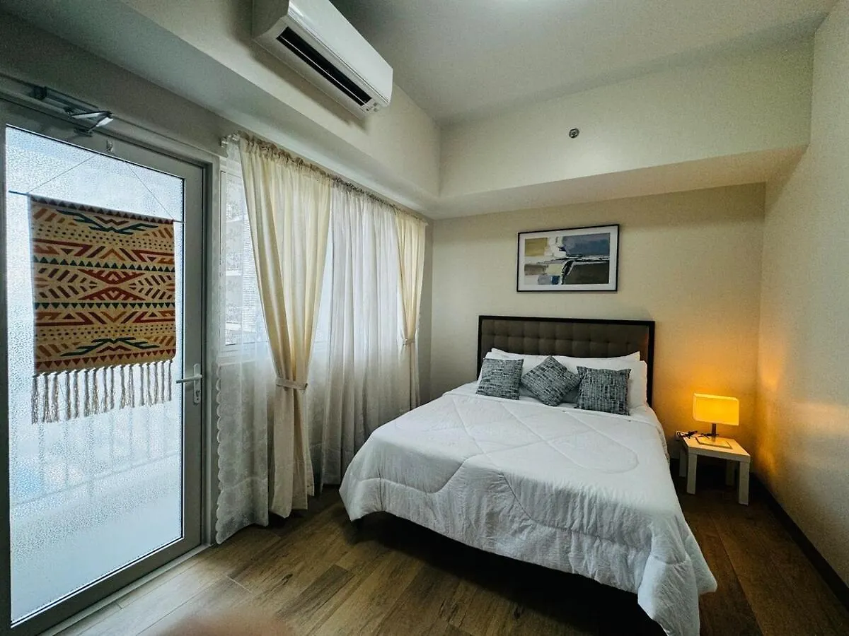 Apartment Cozy 1Br At Park Mckinley West Near Bgc & Venice Mall Manila