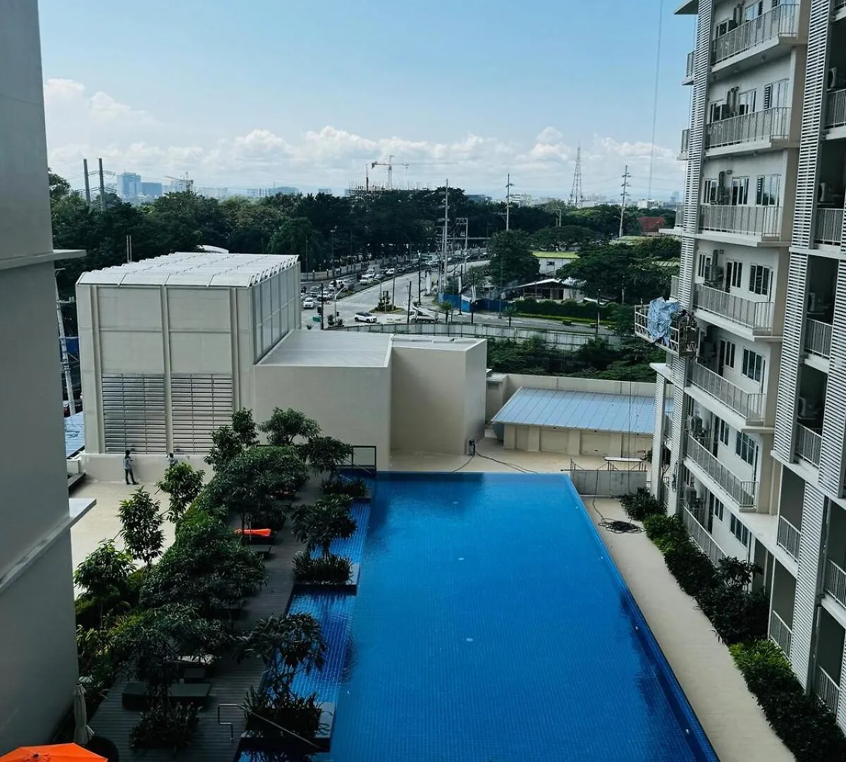 Apartment Cozy 1Br At Park Mckinley West Near Bgc & Venice Mall Manila