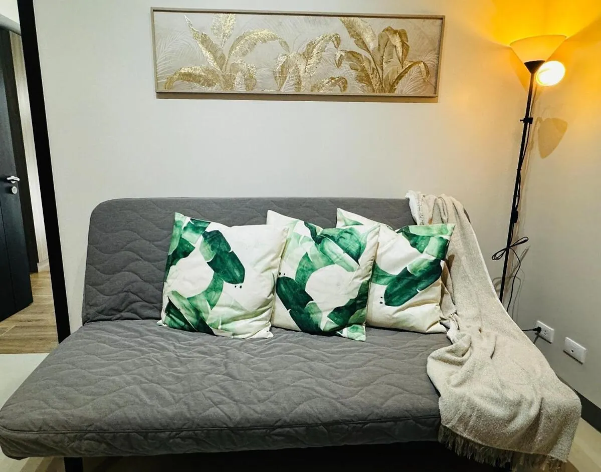 Apartment Cozy 1Br At Park Mckinley West Near Bgc & Venice Mall Manila