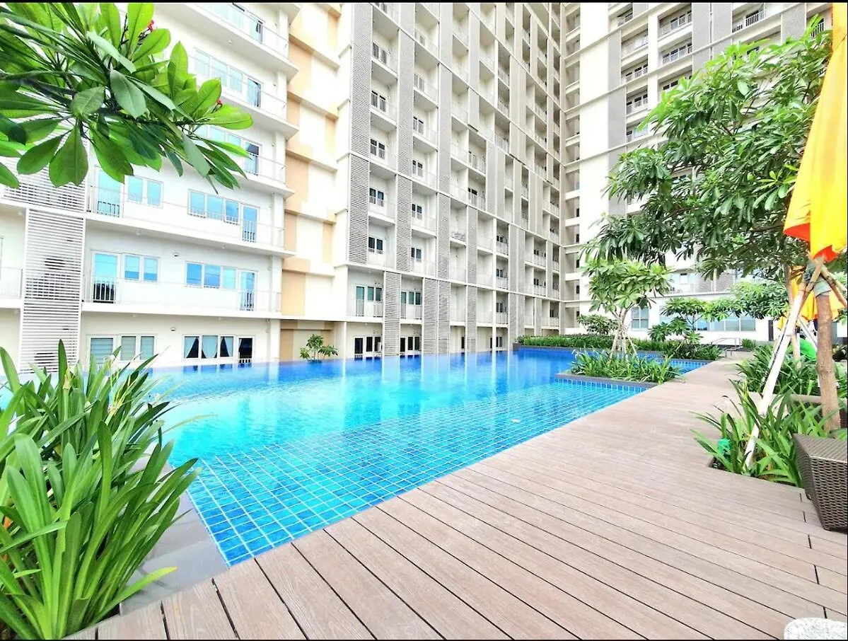 Cozy 1Br At Park Mckinley West Near Bgc & Venice Mall Manila Philippines