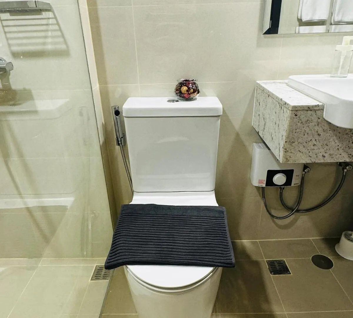 Cozy 1Br At Park Mckinley West Near Bgc & Venice Mall Manila Apartment